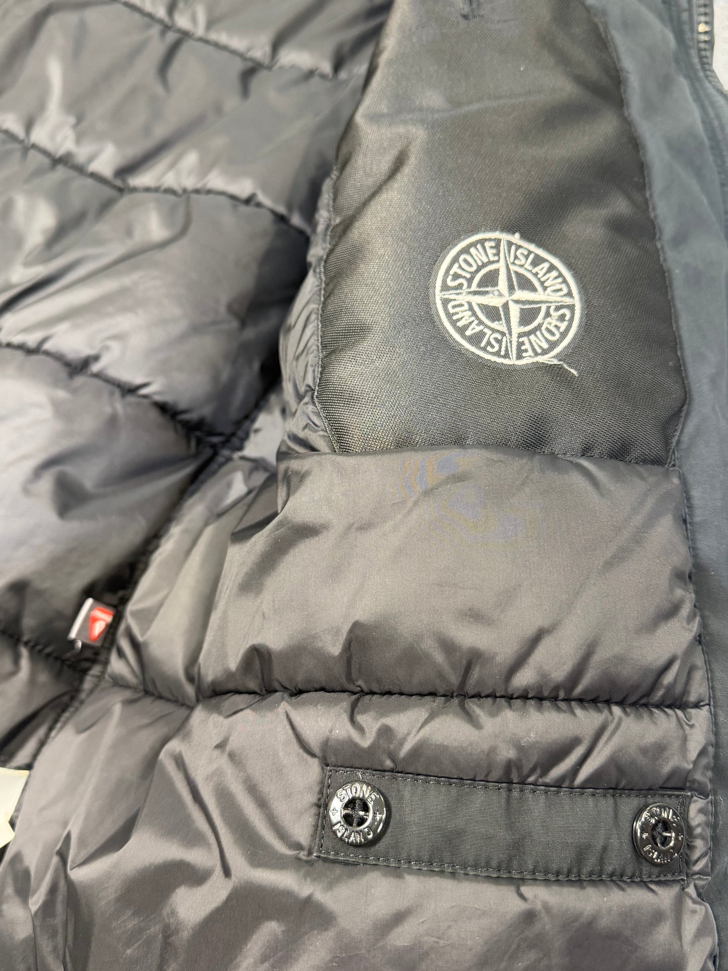Stone Island Water Repellent Supima Cotton With Primaloft Insulation Technology Taglia M